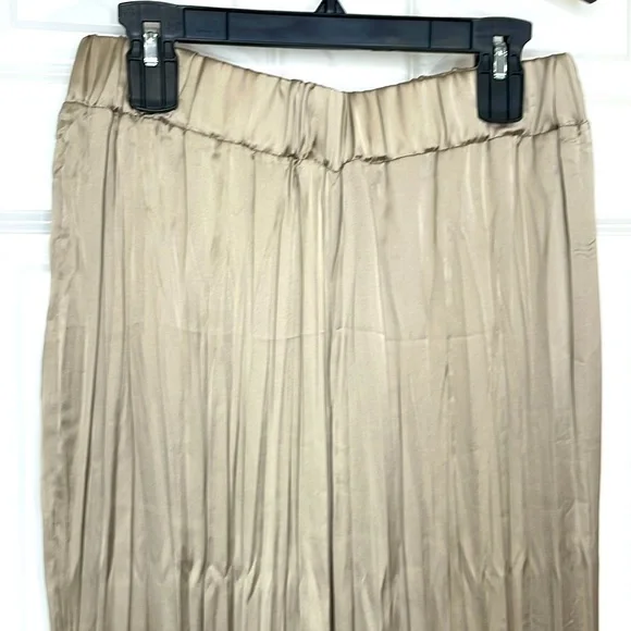 Zara Satin Pants Large Taupe Wide Leg Elastic Waist Lightweight Wrinkle Effect - Picture 3 of 16